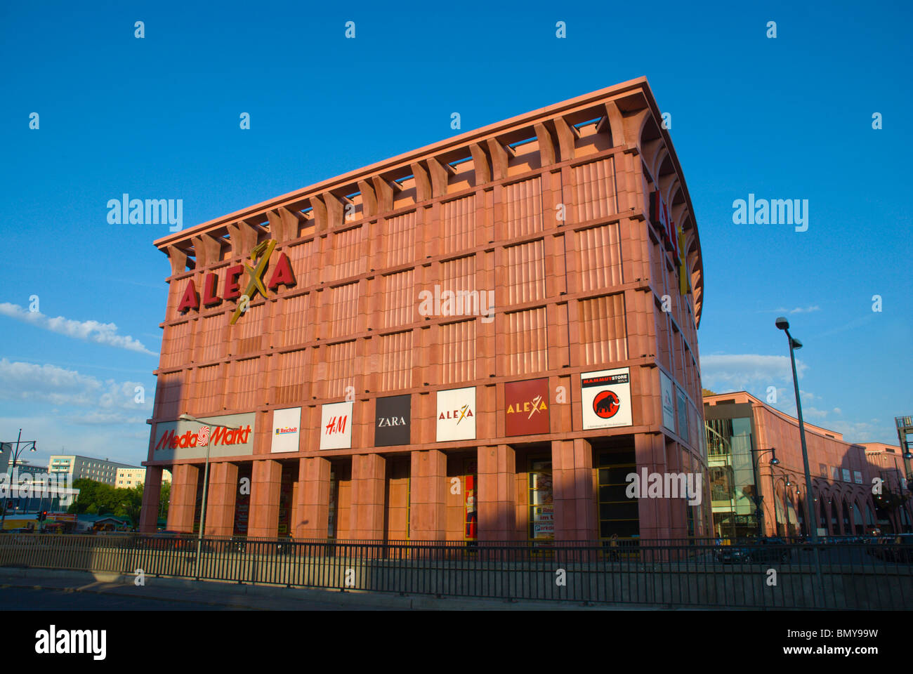 Shopping mall germany hi-res stock photography and images - Page 29 - Alamy