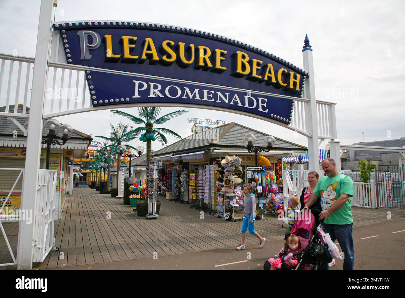 Skegness seaside resort amusements hires stock photography and images Alamy