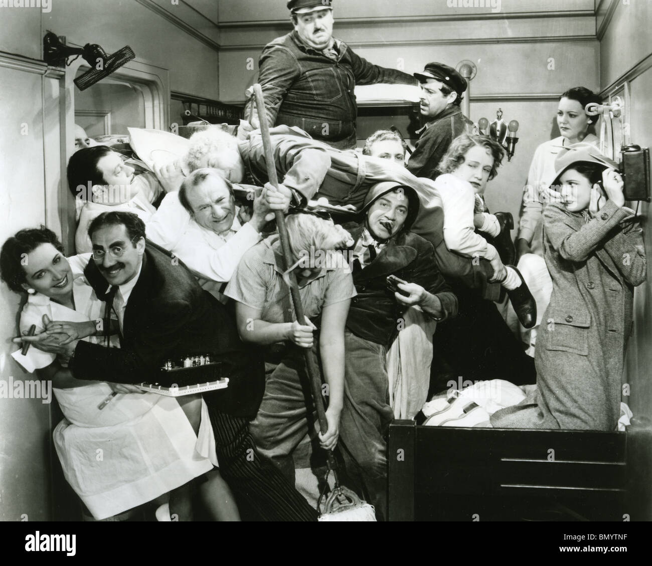 A NIGHT AT THE OPERA  1935 MGM film with the Marx Brothers Stock Photo
