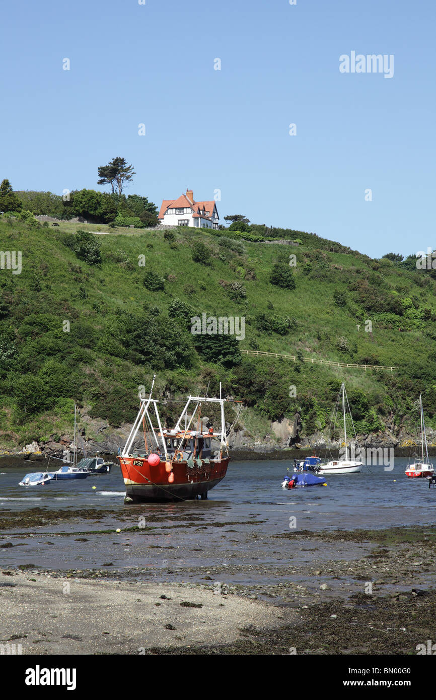 FISHGUARD OLD HARBOUR. PEMBROKESHIRE. WALES. UK Stock Photo Alamy