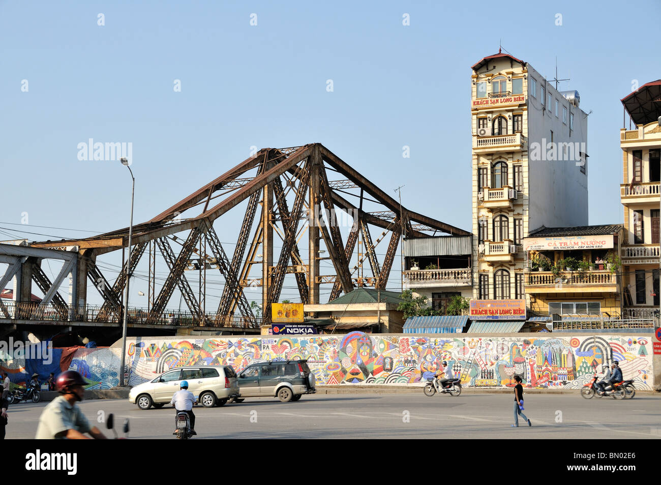 Long Bien Bridge, Old Quarter, Hanoi, Vietnam Stock Photo