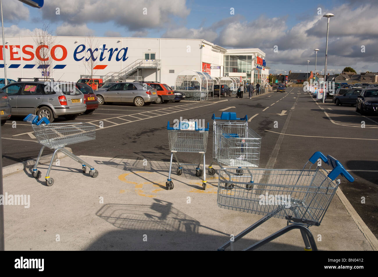 Tesco Extra superstore, Haverfordwest, Pembrokeshire, Wales, UK, Europe