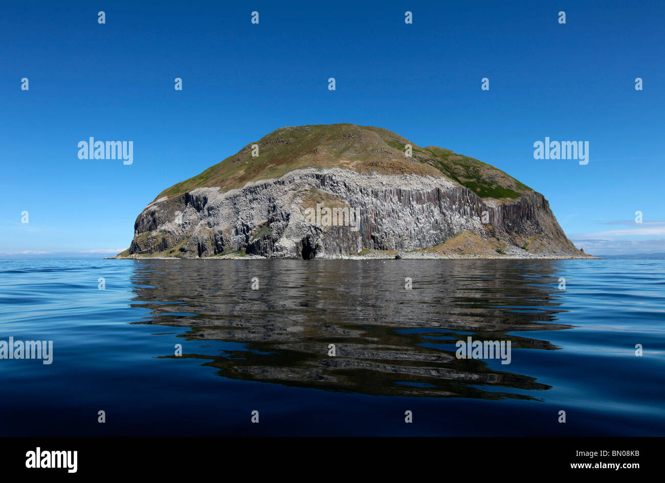 Paddy milestone hi-res stock photography and images - Alamy