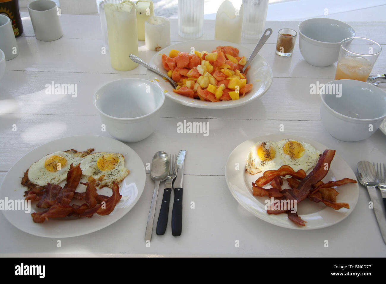 Breakfast with Fried Eggs and Bacon Stock Photo - Alamy