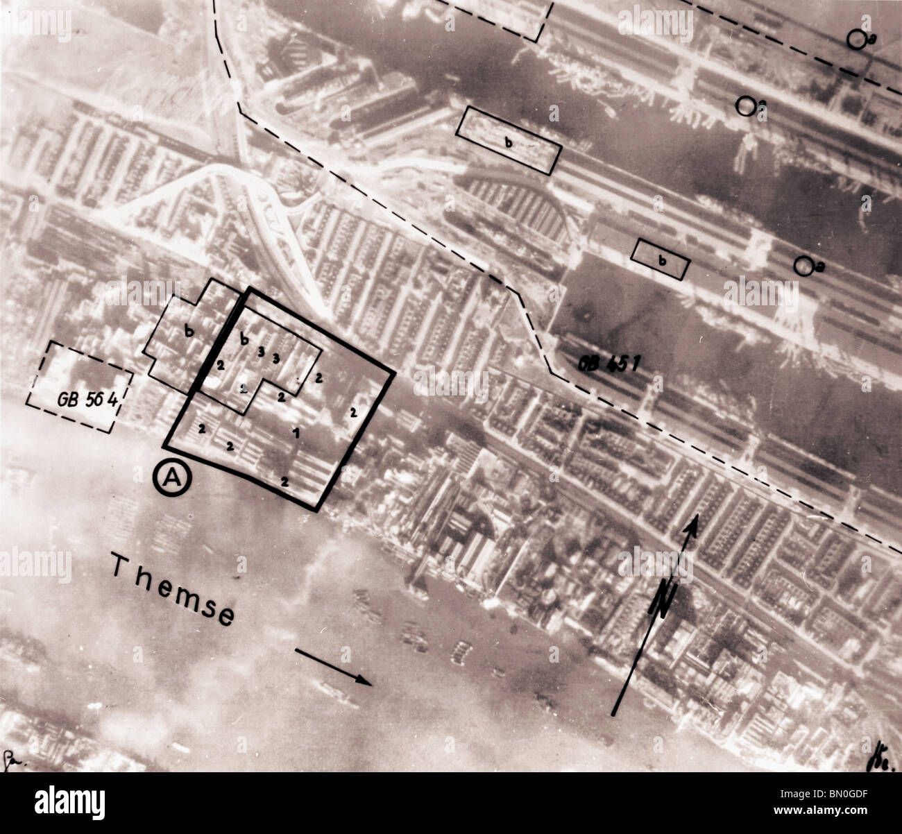 London - Isle of Dogs 1940 Docks & Warehouses Blitz Luftwaffe Aerial Image Stock Photo