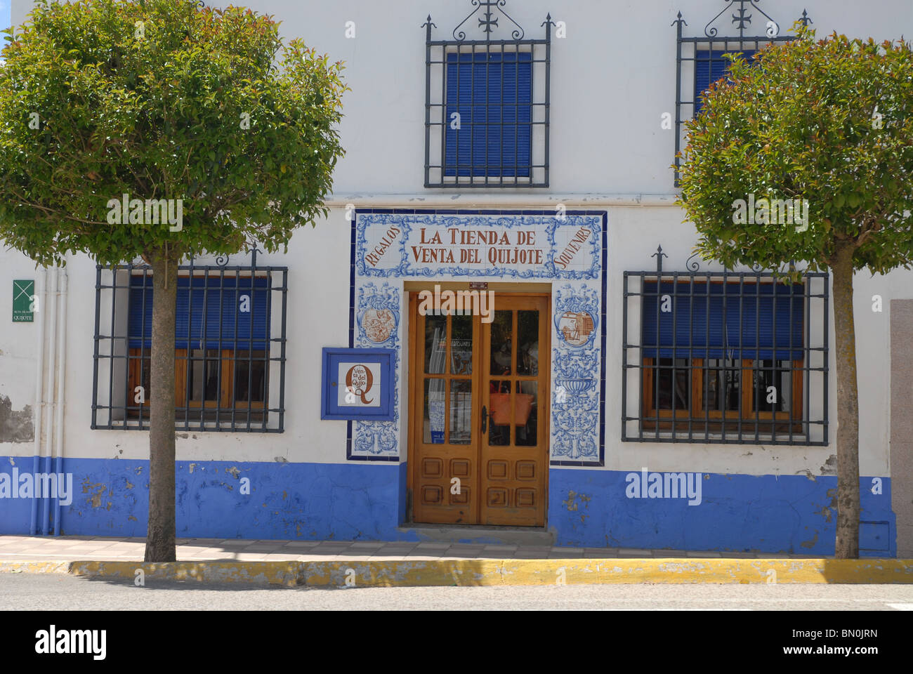 La tienda de venta del quijote hires stock photography and images Alamy