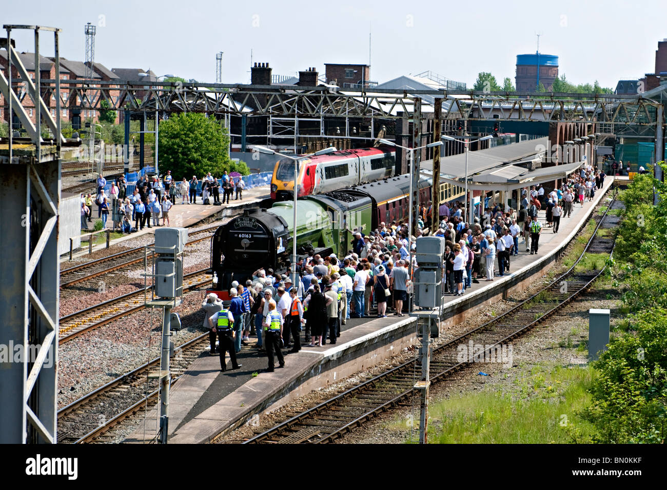 60163 'Tornado' at Chester Railway Station Stock Photo