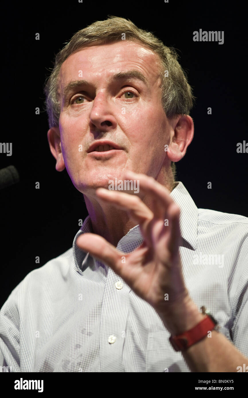 Art historian and Director of the British Museum Neil MacGregor speaking at Hay Festival 2010 Hay on Wye Powys Wales UK Stock Photo