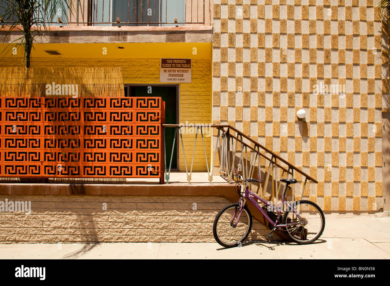 Fairfax Avenue apartment building, with a bicycle, Los Angeles, California, United States of