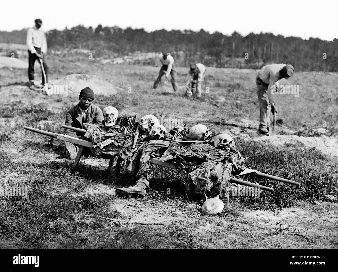 A burial party on the battlefield of Cold Harbor, Virginia USA during the USA Civil War 1864 Stock Photo