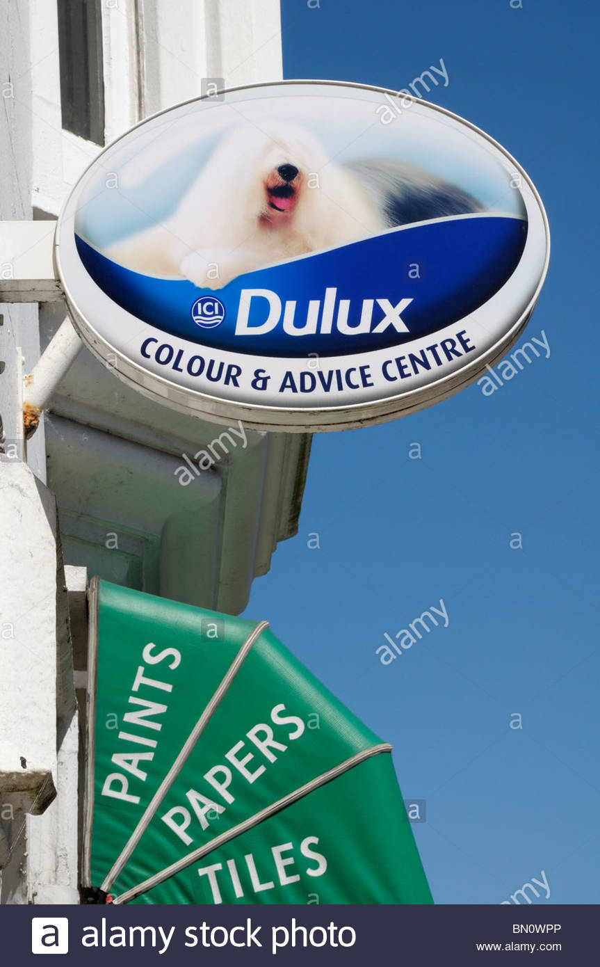 Dulux Paint Stock Photos & Dulux Paint Stock Images Alamy