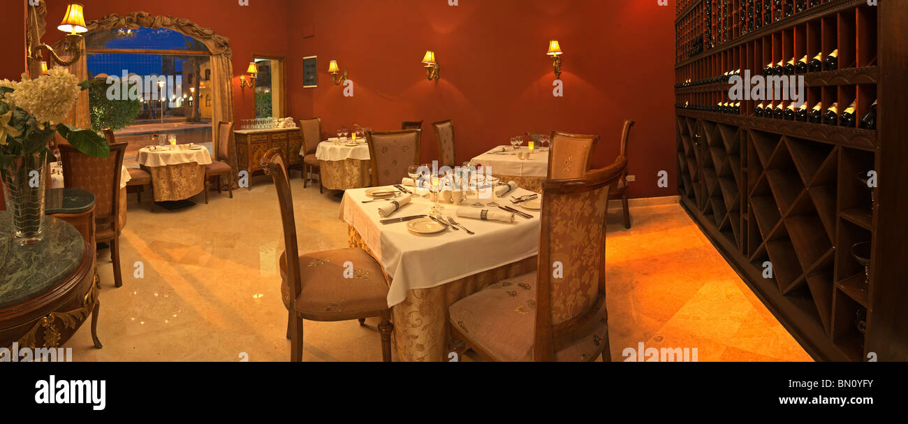 Restaurant interior at night Stock Photo - Alamy