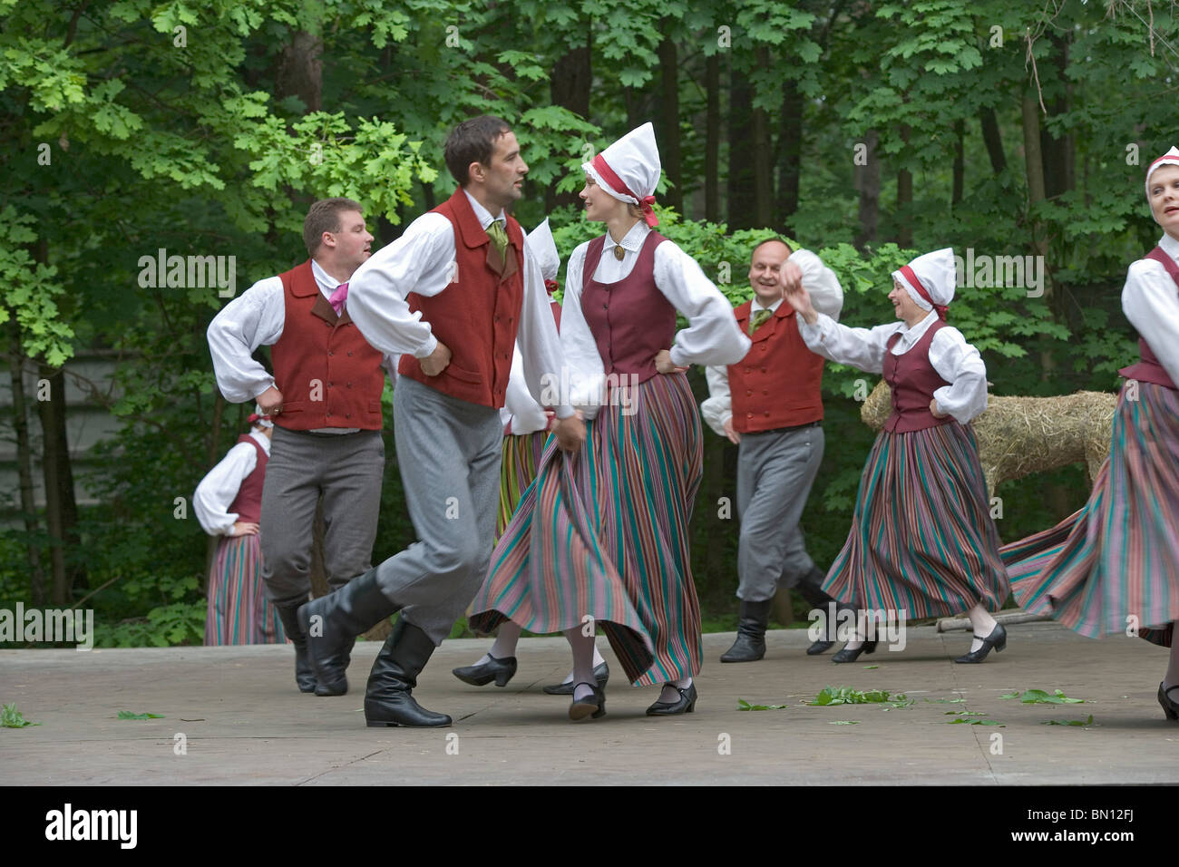 Latvia,Latvian folklore,Traditional costumes,dance,dancing,sing,singing ...