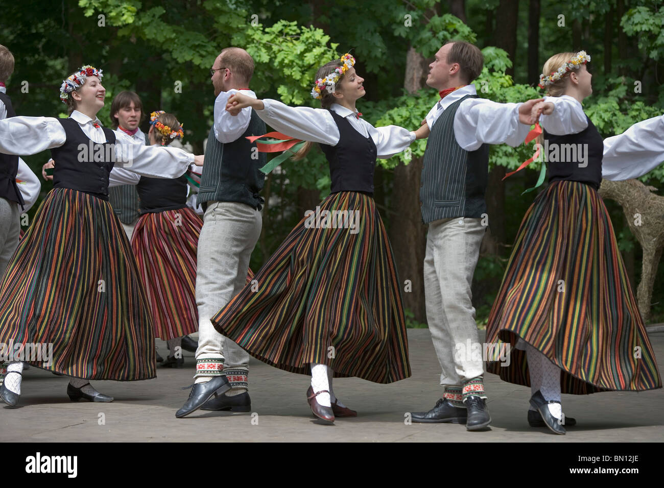 Latvia,Latvian folklore,Traditional costumes,dance,dancing,sing,singing ...