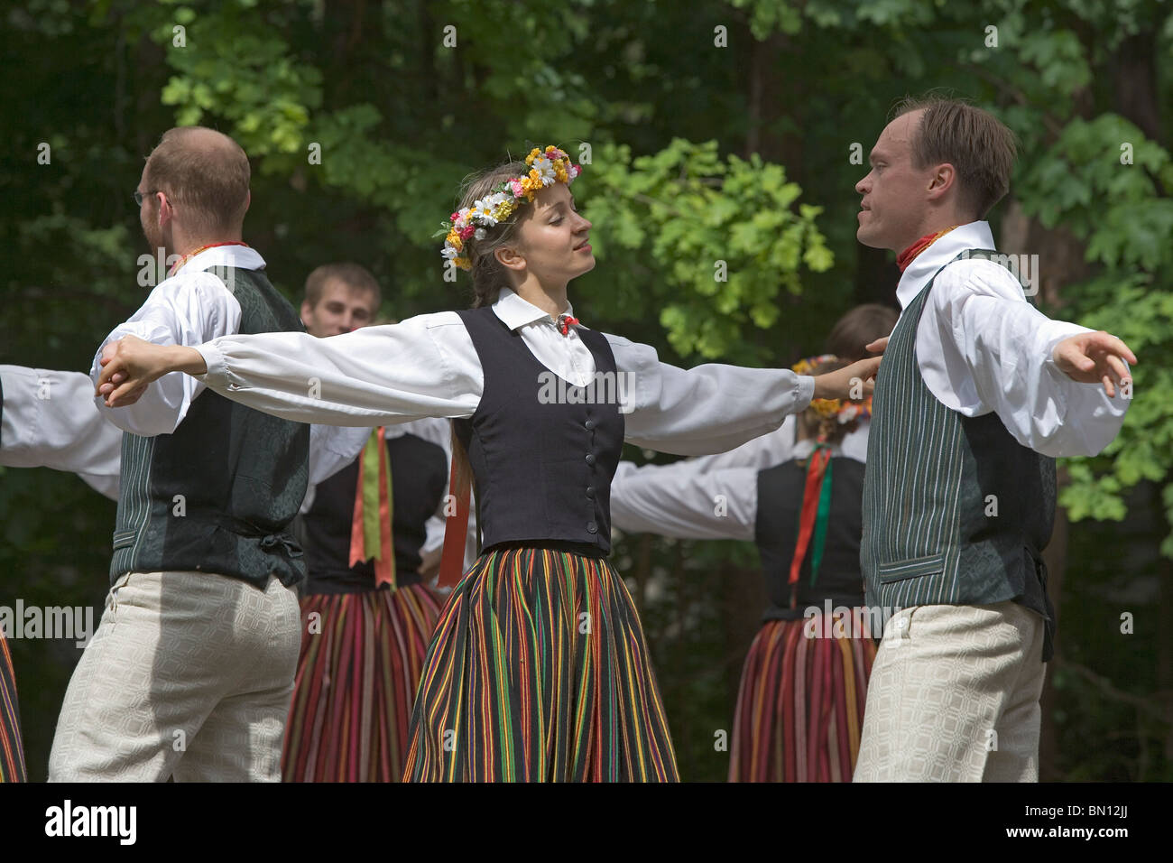 Latvia,Latvian folklore,Traditional costumes,dance,dancing,sing,singing ...