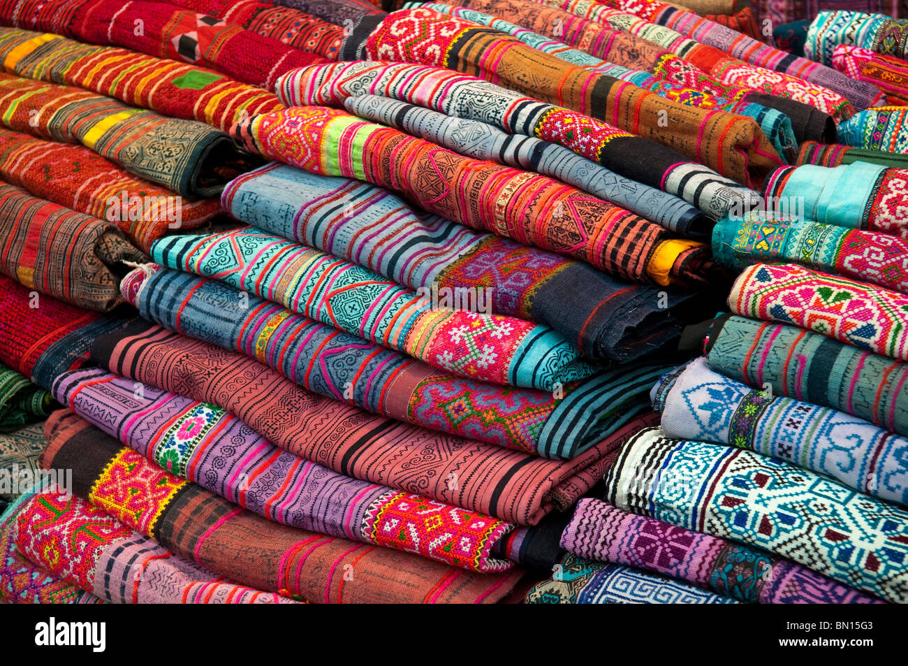 Silk cloth hi-res stock photography and images - Alamy