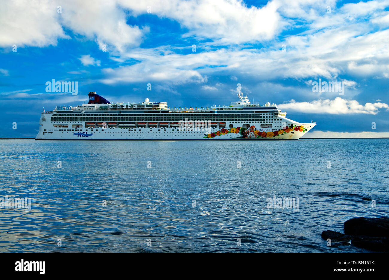 Pride Of Hawaii, Luxury Cruising, entering port. Stock Photo