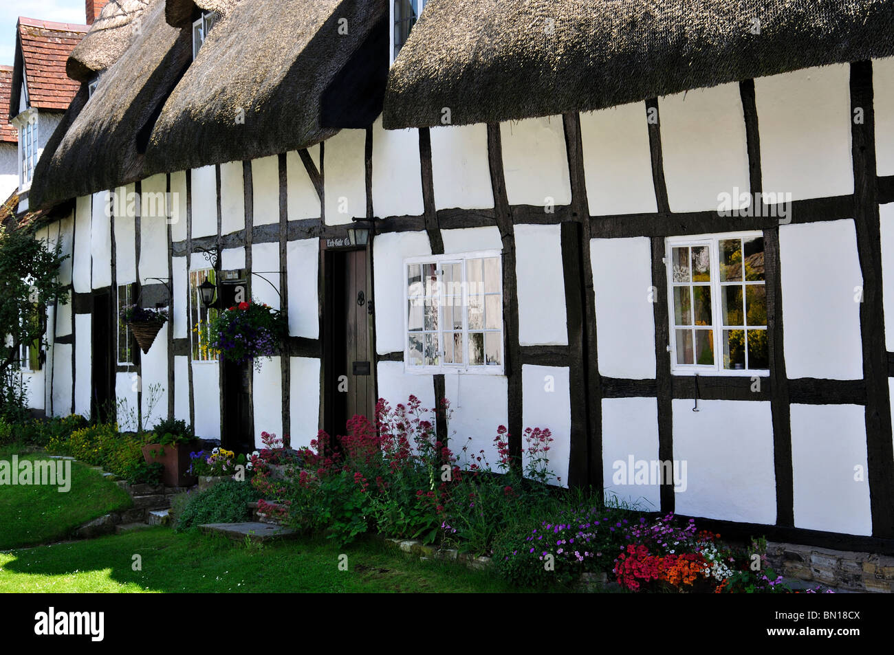 Thatched cottages, Welford-on-Avon, Warwickshire, England, United Kingdom Stock Photo