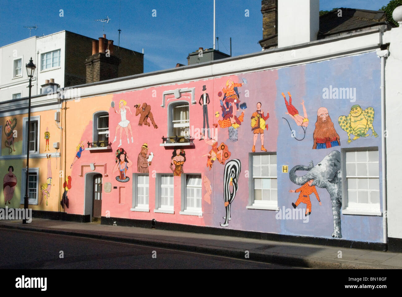 Wall Art. Chelsea Arts Club London redecoration  their building in Old Church Street art work murals by Tony Common. Temporary wall mural  HOMER SYKES Stock Photo