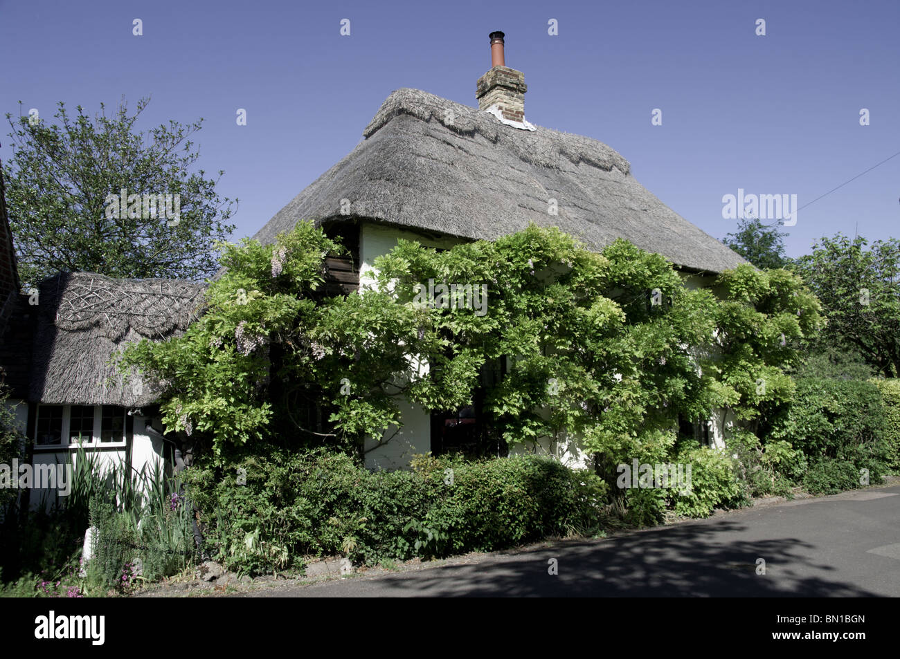 Pretty Traditional English Country Cottages At Wickhambreux Kent