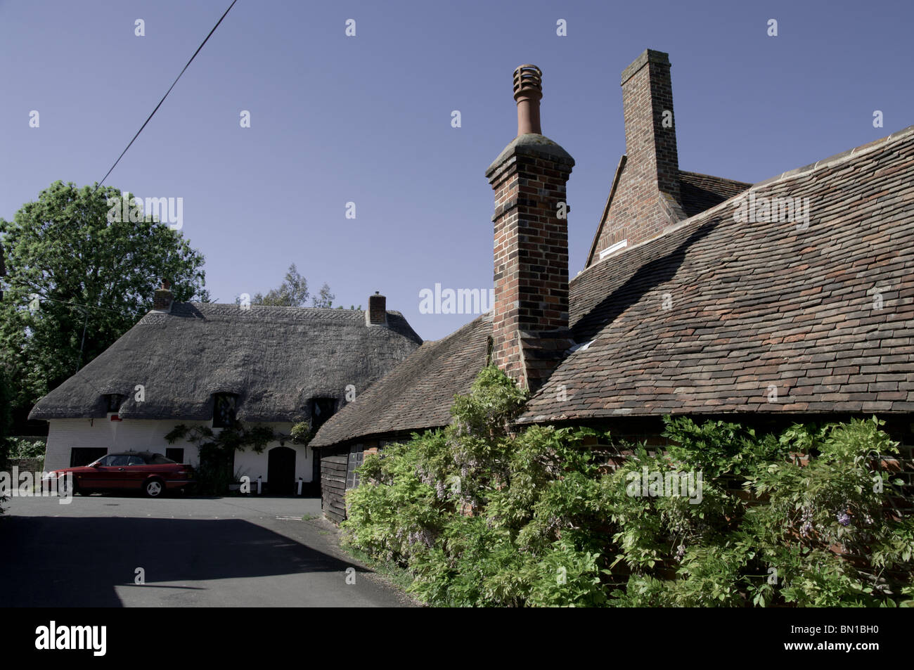 Pretty Traditional English Country Cottages At Wickhambreux Kent