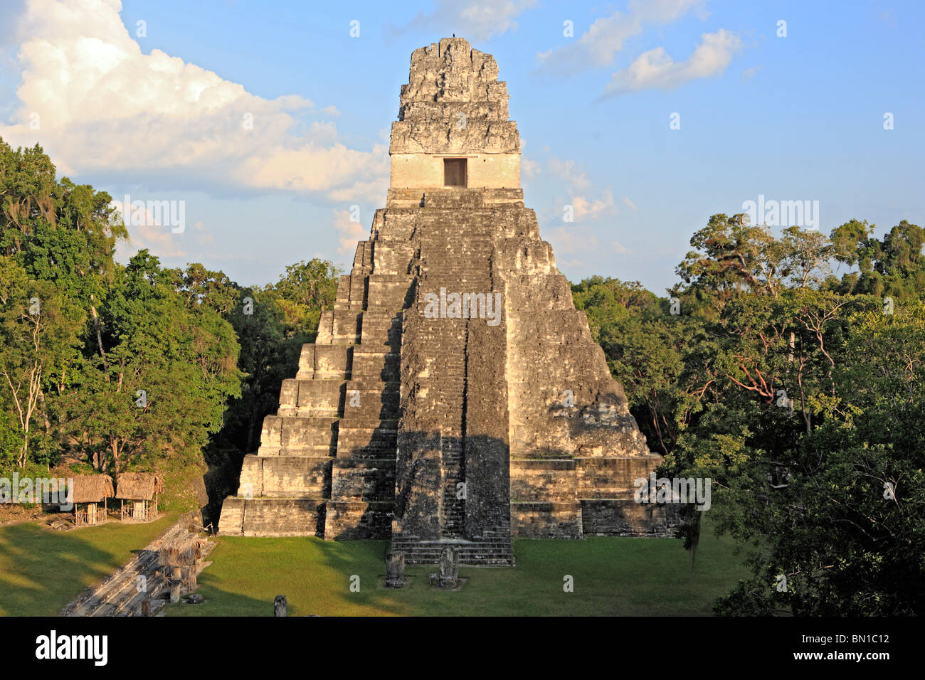 Temple I, Maya ruins of Tikal, near Flores, Guatemala Stock Photo