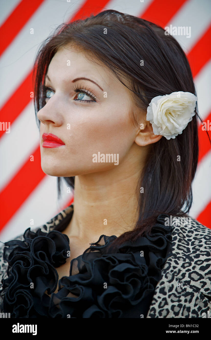Dark haired teenager hi-res stock photography and images - Alamy