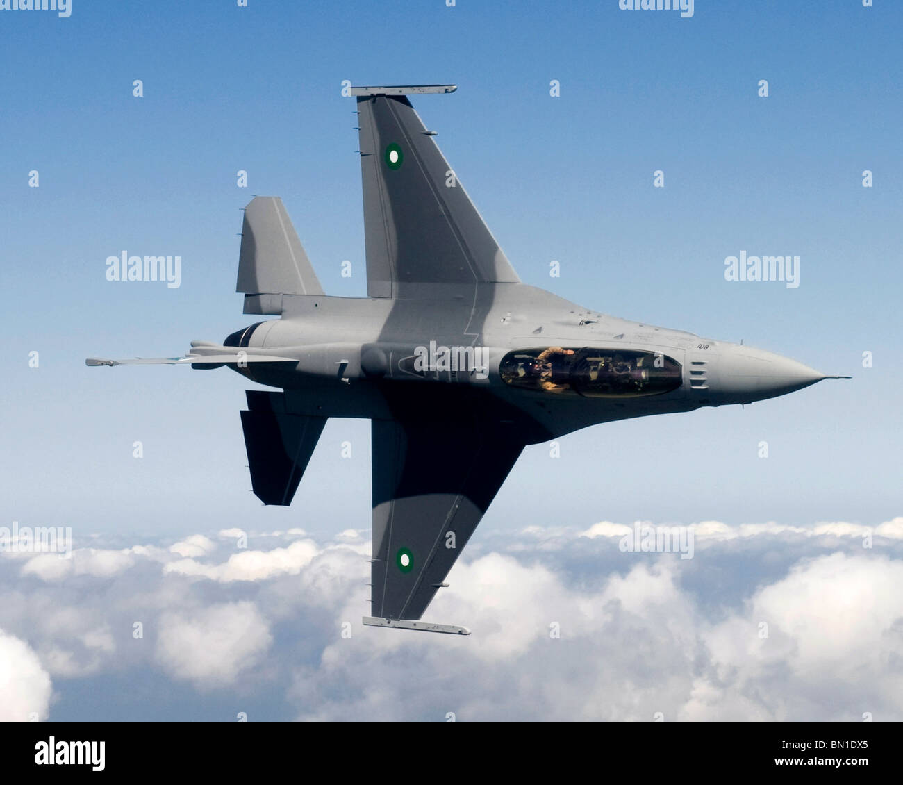 F-16 Fighting Falcon jet fighter Stock Photo