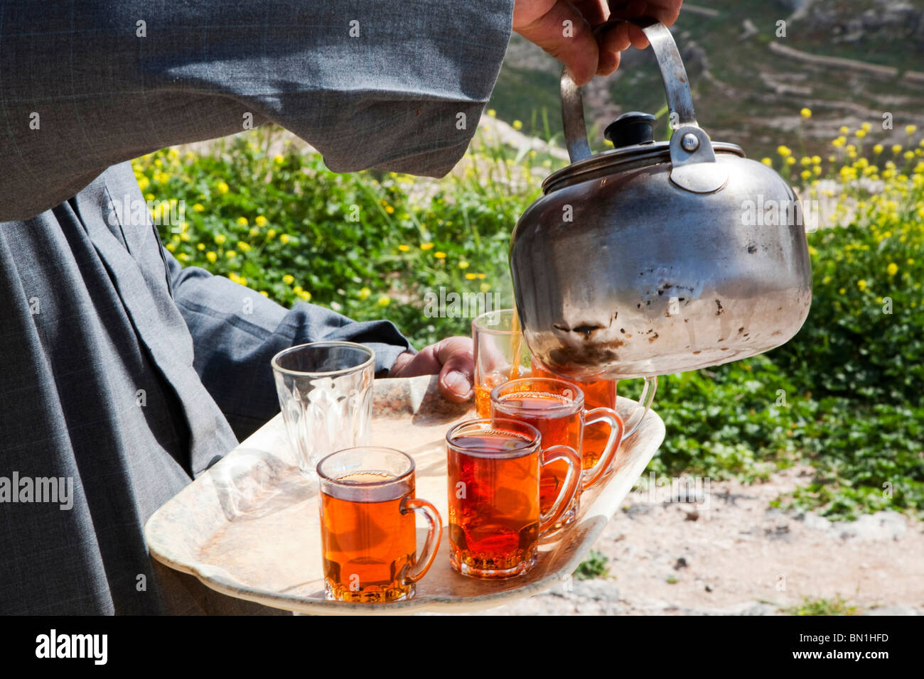 Middle East, Jordan, Bedouin hospitality, the tea Stock Photo - Alamy