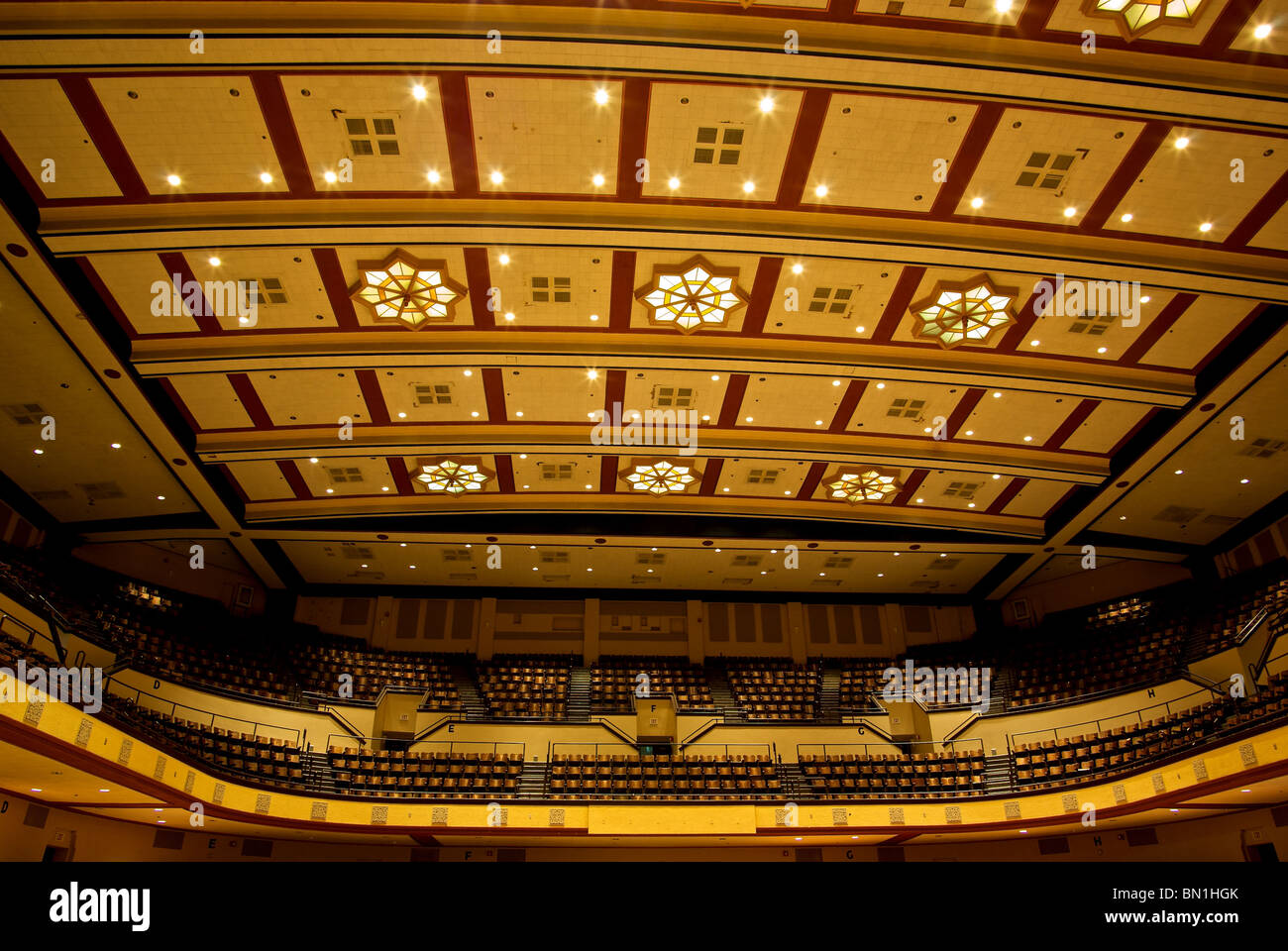 Magnificent open span art deco ceiling and upper balcony seating in Municipal Memorial Auditorium in Shreveport LA Stock Photo