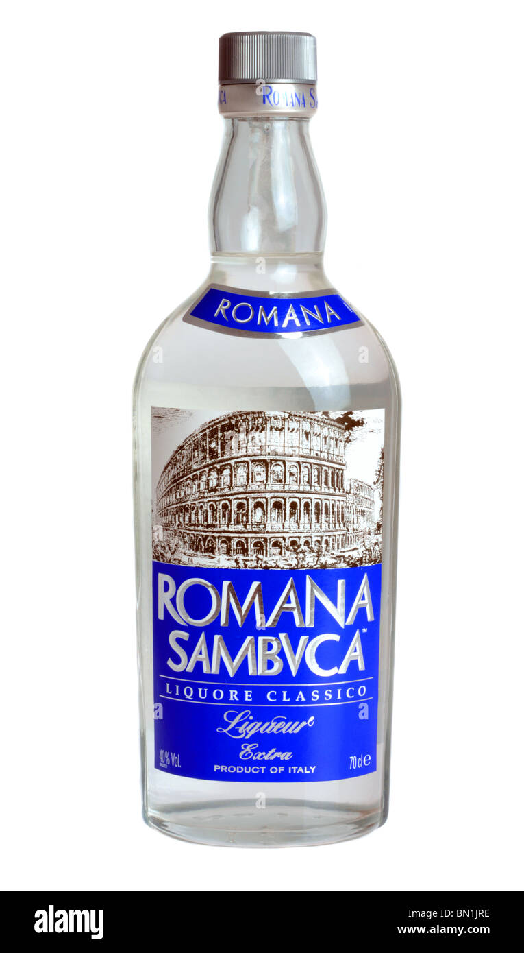 Alcohol bottles spirits liqueurs hi-res stock photography and images ...