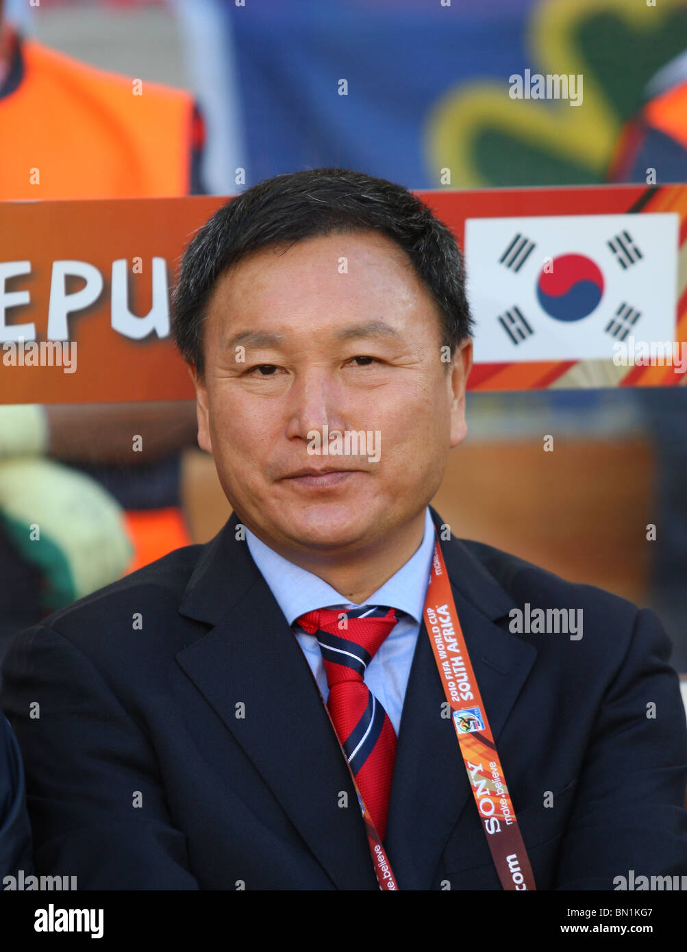 HUH JUNG MOO KOREA REPUBLIC COACH NELSON MANDELA BAY STADIUM PORT