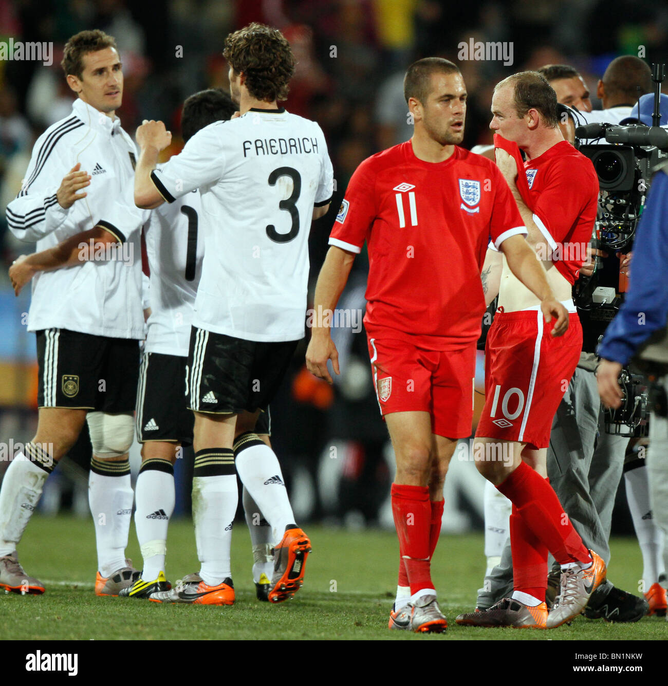 Joe Cole Wayne Rooney Germany V England Germany V England Fifa World Cup 2010 Stock Photo Alamy