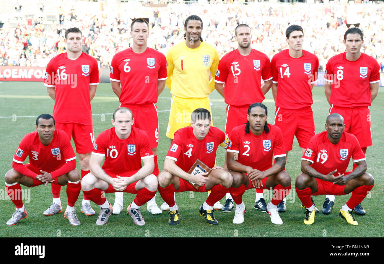 ENGLAND TEAM GERMANY V ENGLAND FREE STATE STADIUM BLOEMFONTEIN SOUTH AFRICA 27 June 2010 Stock Photo