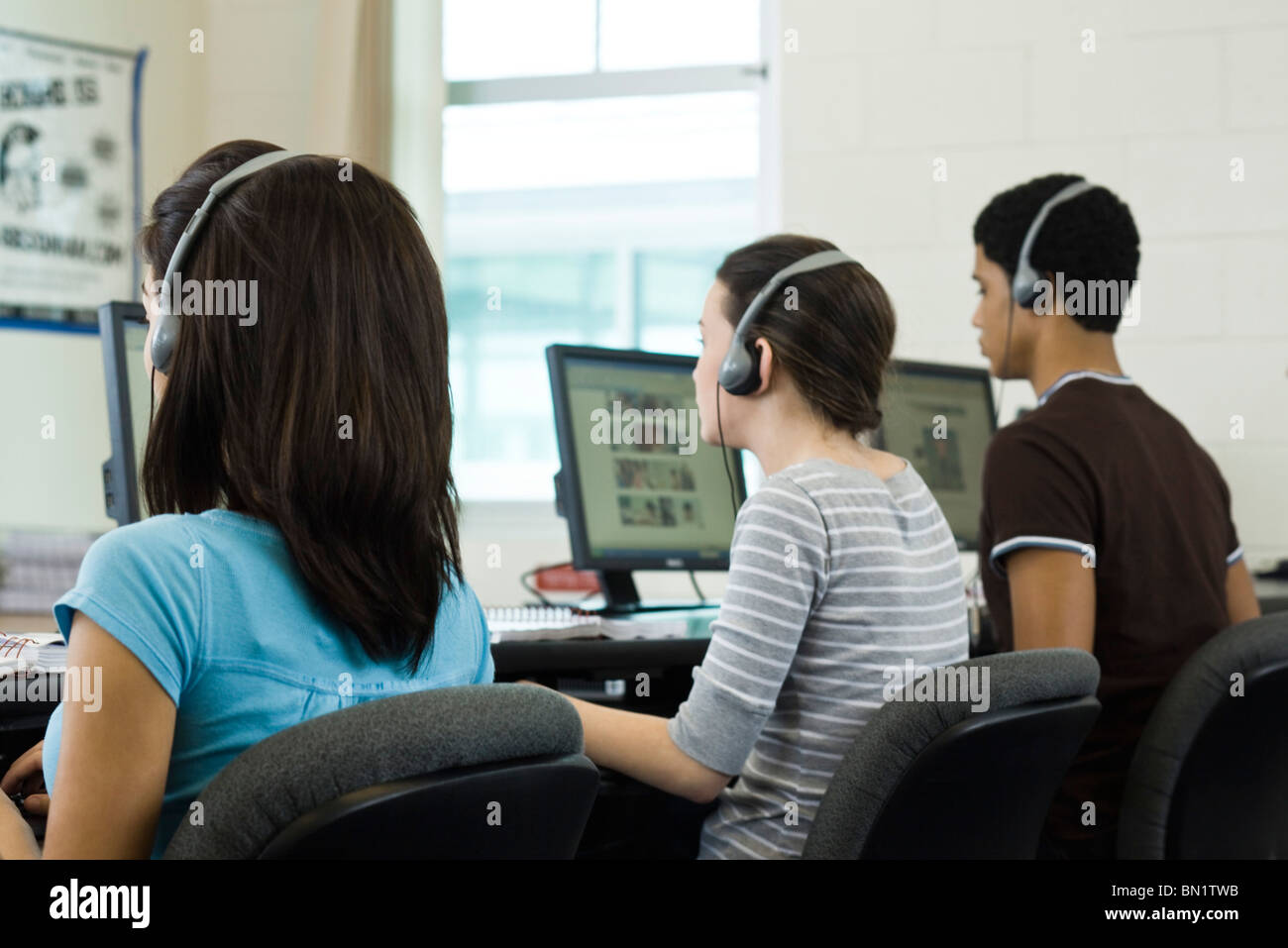 Students working in computer lab Stock Photo - Alamy