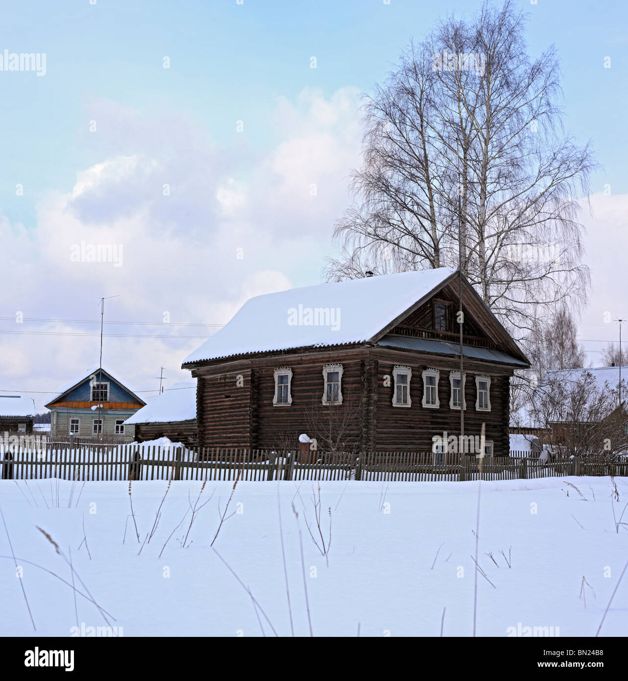 Traditional wooden house, Nelazskoe, Vologda region, Russia Stock Photo