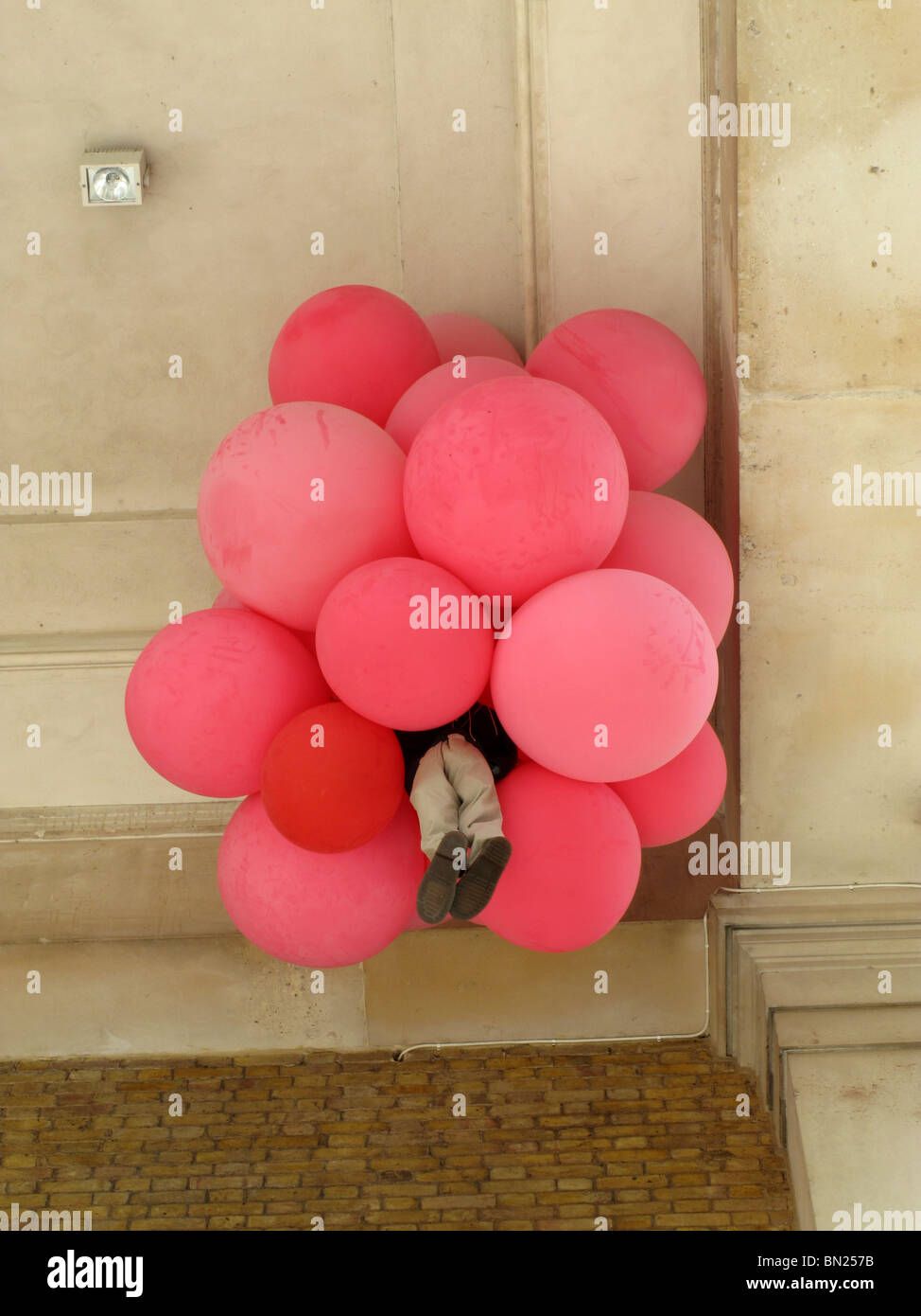 Saatchi Gallery Sloane Square Stock Photo Alamy