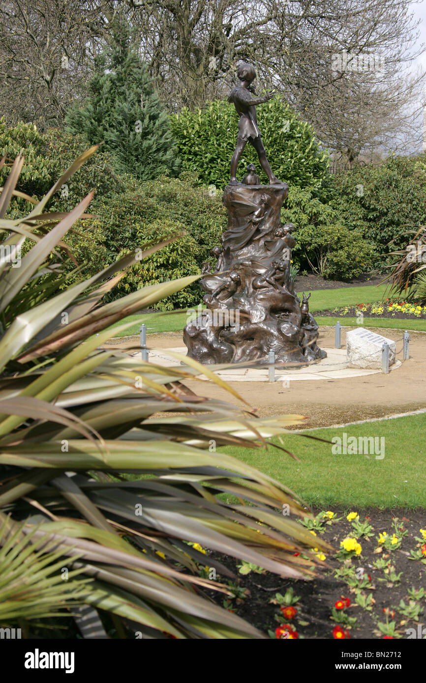 City of Liverpool, England. The Sir Frampton sculpture of Peter