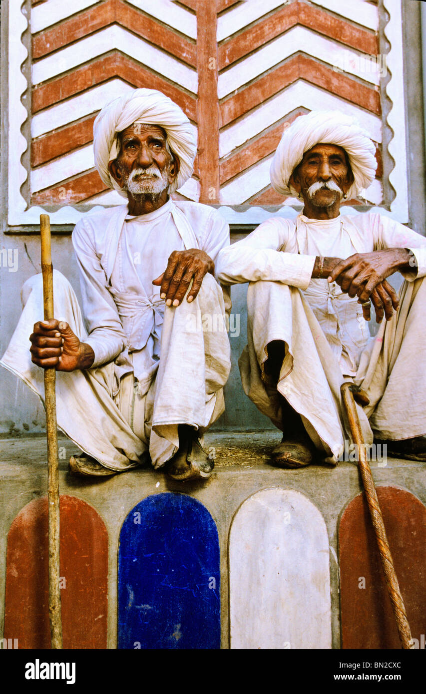 Rajasthani men village of Kona Aravalli Hills Rajasthan India Stock Photo