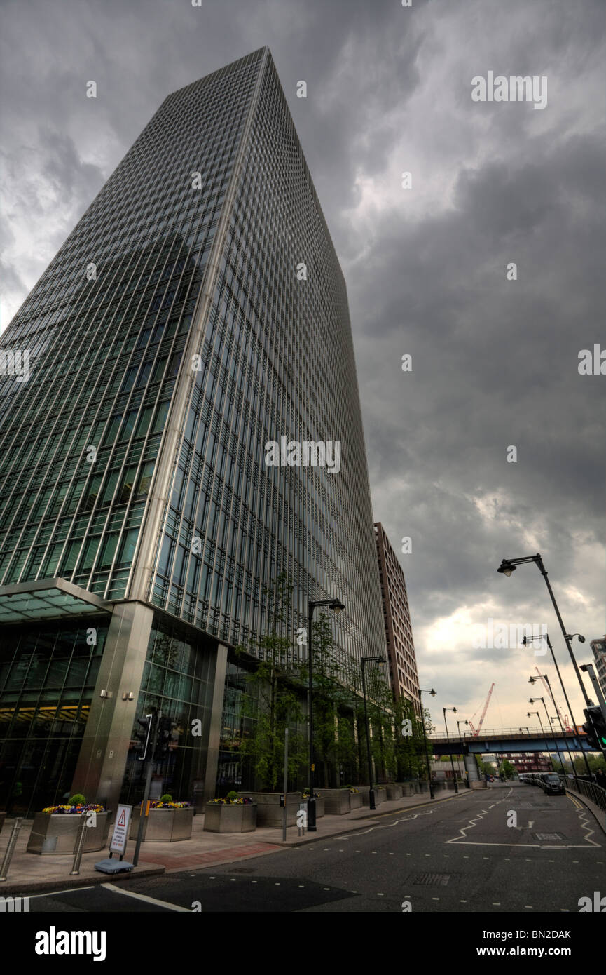 stock image of canary wharf london corporate buildings Stock Photo - Alamy