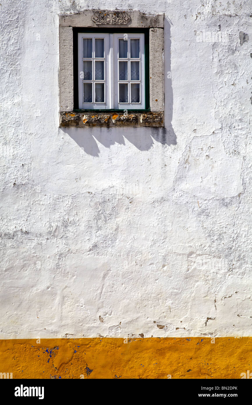 Walled window in a weathered wall hi-res stock photography and images ...