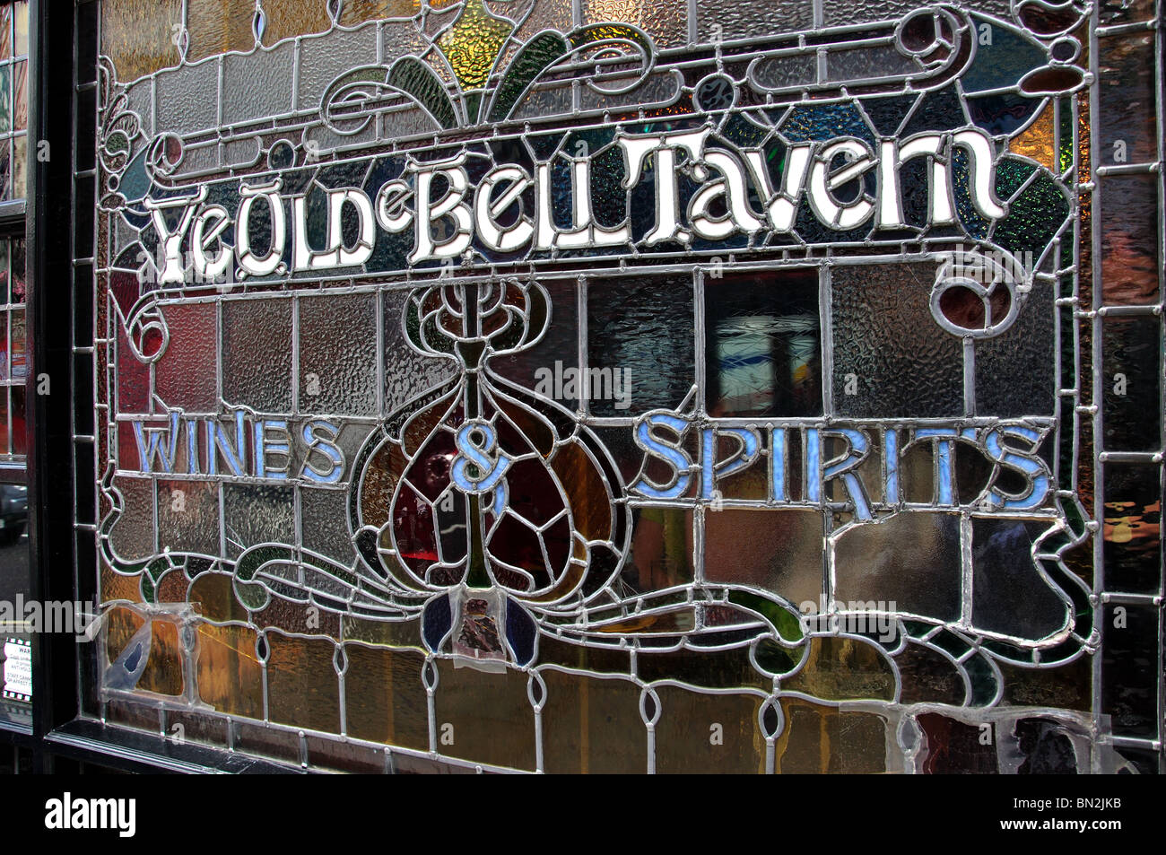 Stained glass window, Ye Olde Bell Tavern, Fleet Street, City of London, London, England, United