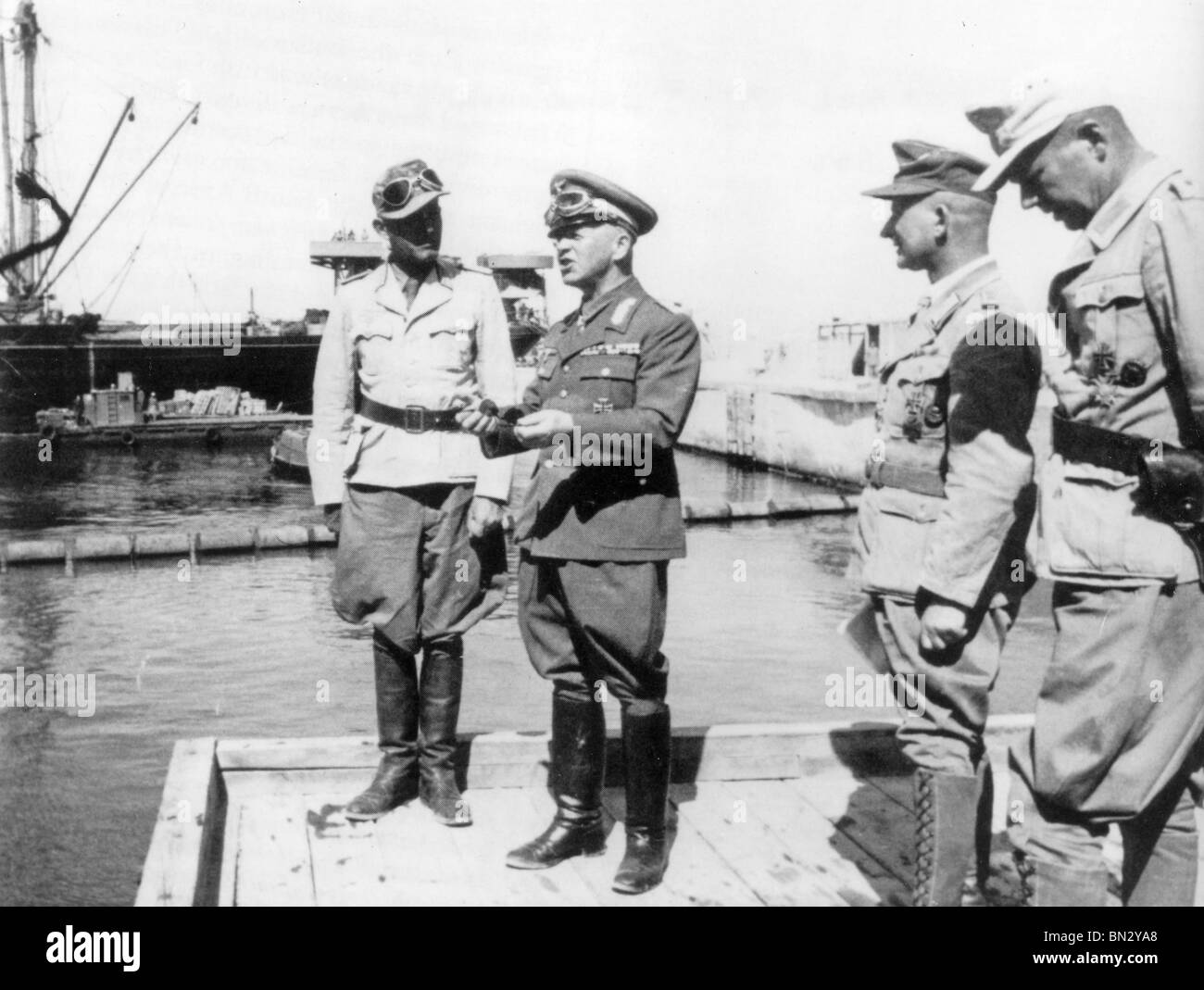 FIELD MARSHAL ERWIN ROMMEL at Tobruk harbour in 1942 Stock Photo