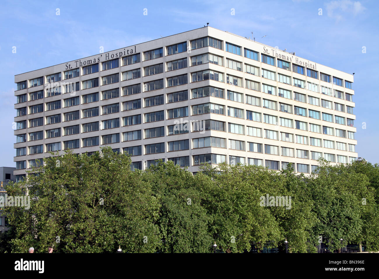 St thomas hospital hi-res stock photography and images - Alamy