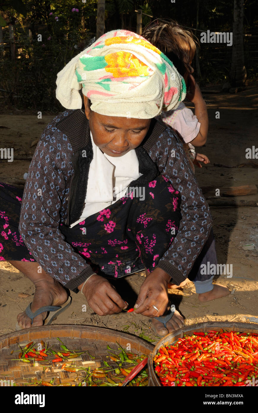 Karen hill tribe hi-res stock photography and images - Alamy