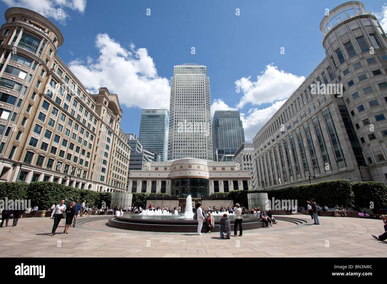 Barclays building in london hi-res stock photography and images - Alamy