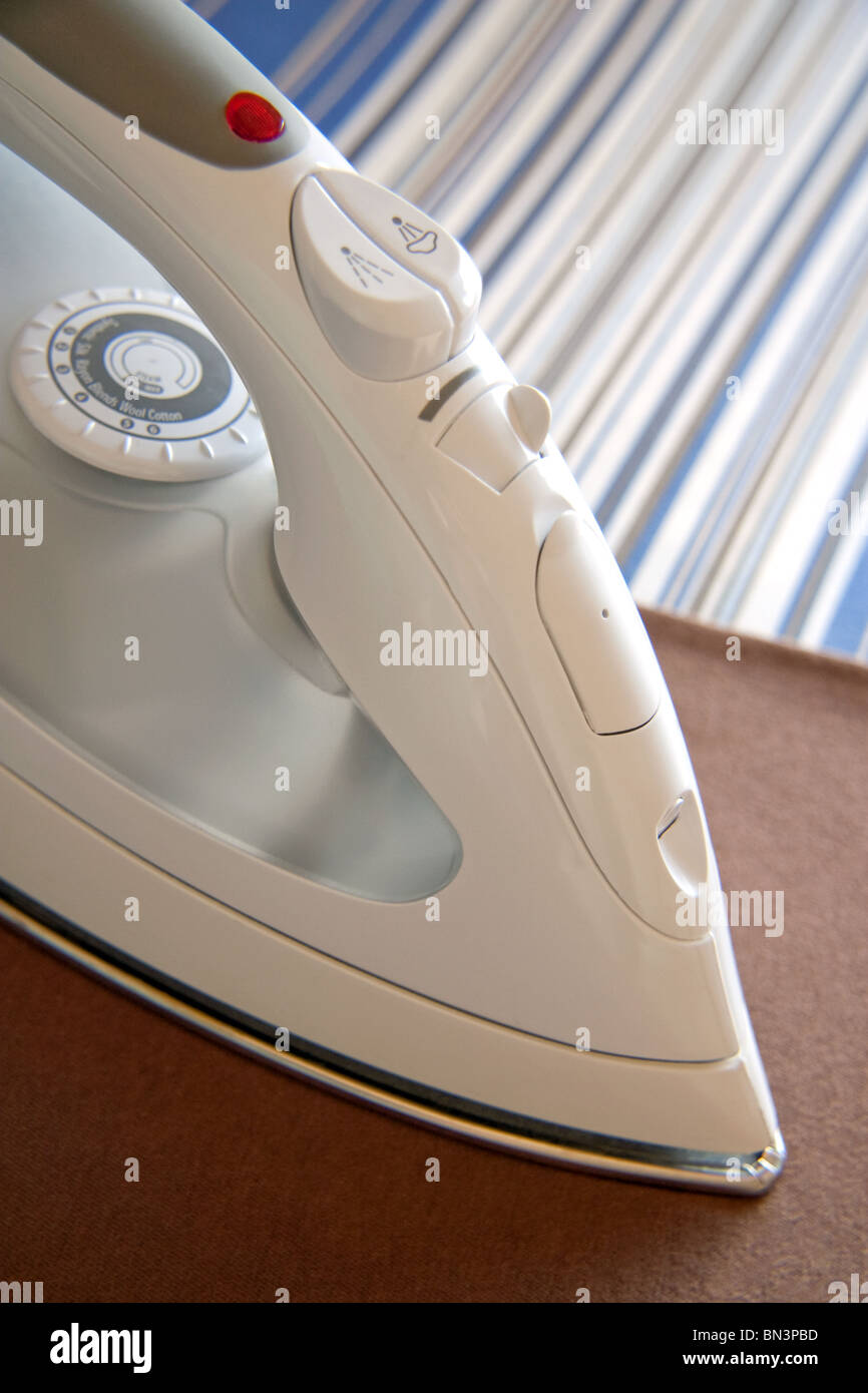 Steam iron Stock Photo - Alamy