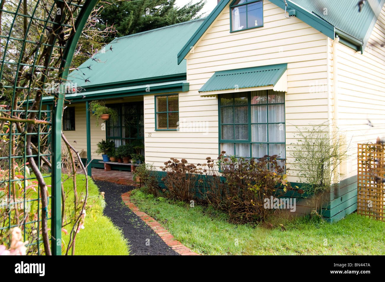 House in macedon hires stock photography and images Alamy