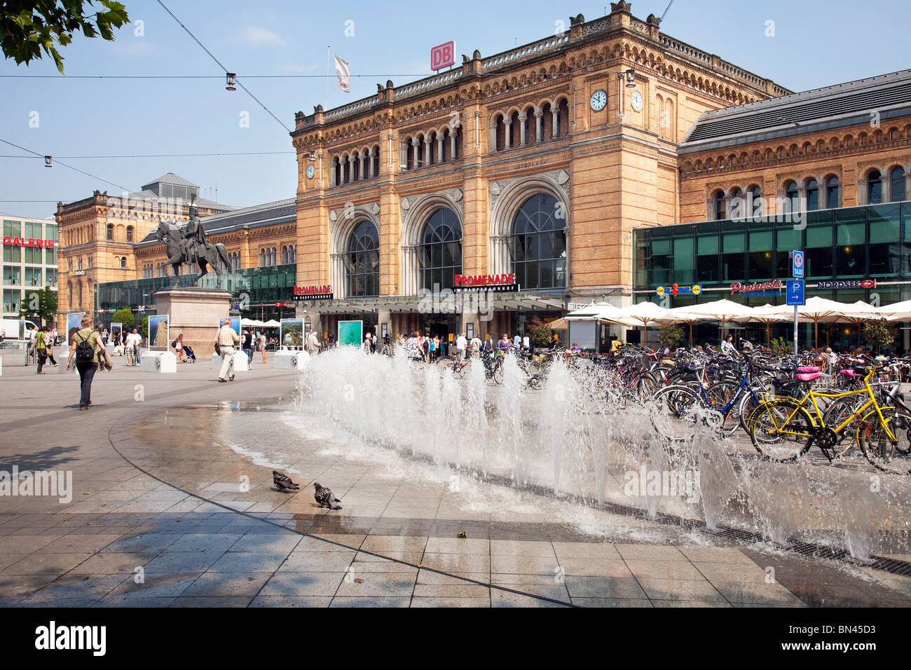 Hauptbahnhof, Hannover, Lower Saxony, Germany Stock Photo Alamy