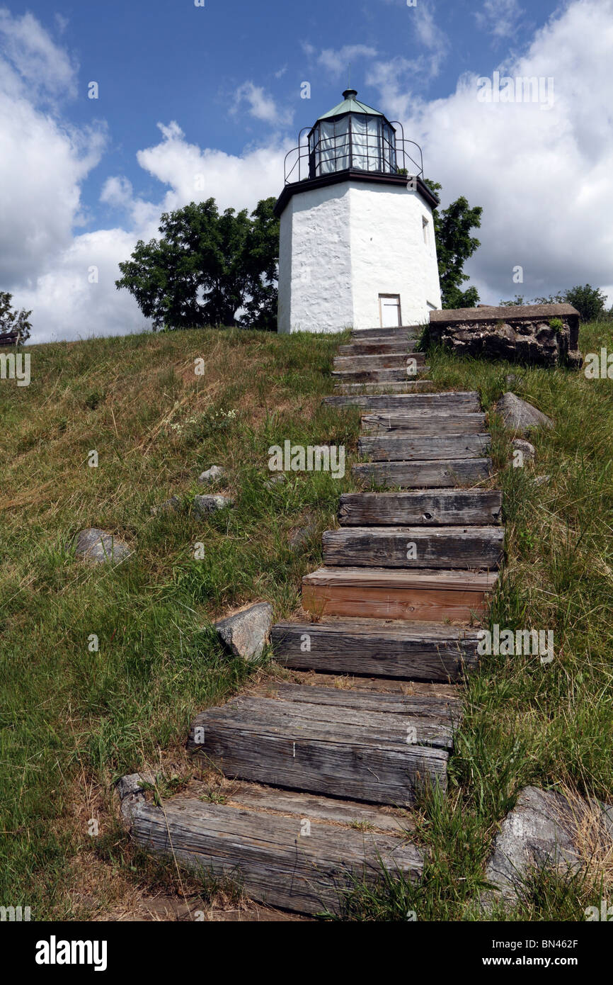 Stony Point Lighthouse on the grounds of the Stony Point Battlefield